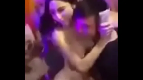 تازہ 18 BRIDE GETS FUCKED HER BREASTS FOR MONEY FOR HER WEDDING نئے کلپس