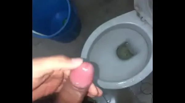 مقاطع جديدة Công an việt nam sục cu toilet