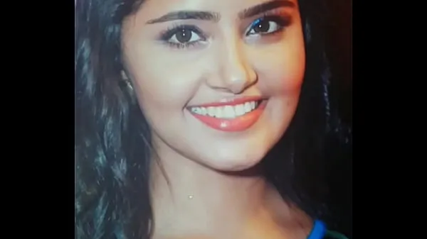 Friske Anupama parameswaran cumtribute 1 nye klip