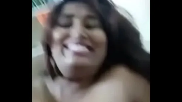 Nuevos Swathi naidu chupando polla y follada clips nuevos