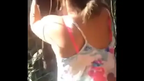 A bunda da madrasta dele é gostosa, então ela vai até o filho dele para transar com ela novos clipes