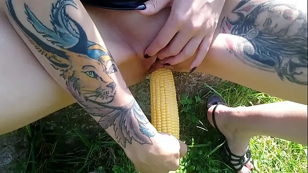 Fresh Lucy Ravenblood fucking pussy with corn in public new Clips