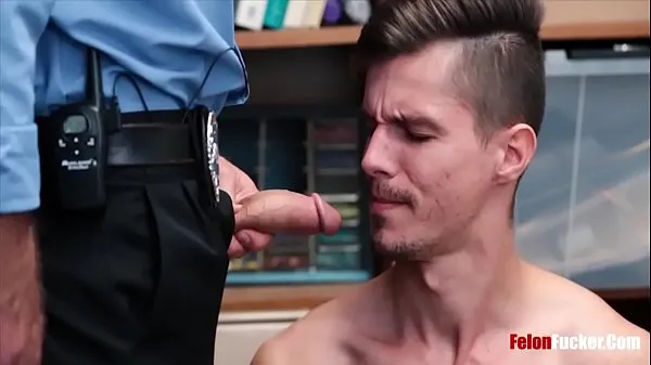 Färska Super Straight Bro Sucks Gay Cop To Get Out Of A Sticky Situation nya klipp