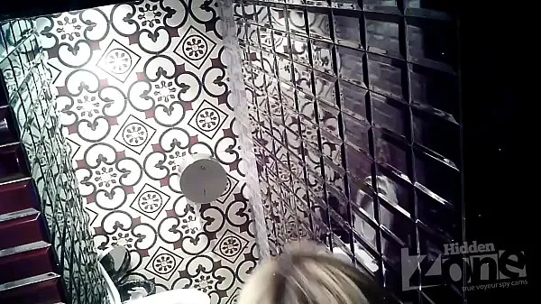 blonde in club wc pissing on spy cam on video Clip mới