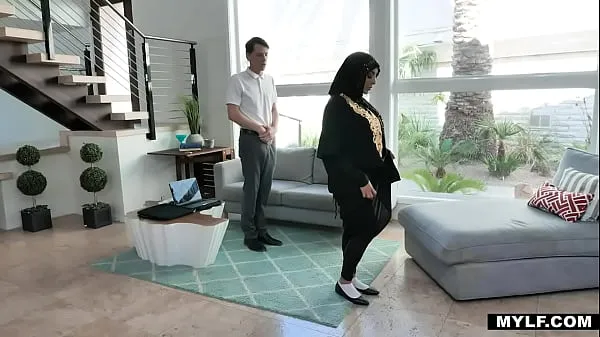 Fresh Arab MILF Craves For Young Cock- Kylie Kingston new Clips