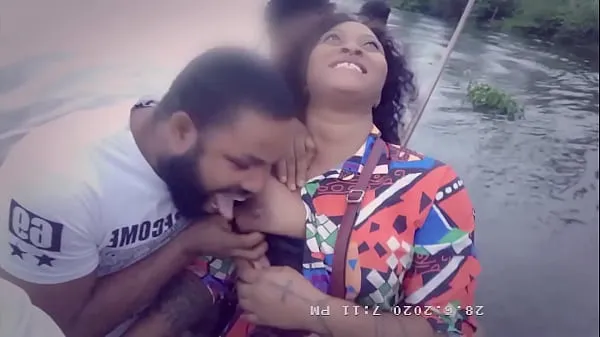 Nuevos Estrellas porno nigerianas se lo pasaron bien en un barco público en algún lugar de África - Pareja nigeriana - NOLLYPORN clips nuevos