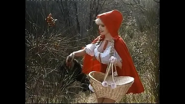 Sveži The Erotix Adventures Of Little Red Riding Hood - 1993 Part 2 novi posnetki