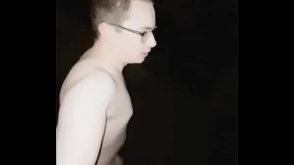 Gay slut naked in the public streets Klip baru yang segar