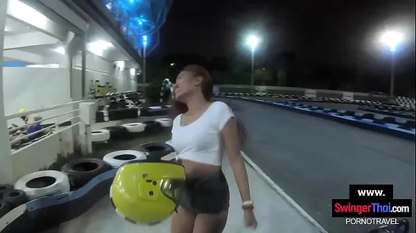 Friske Go karting with big ass Thai teen amateur girlfriend and horny sex after nye klipp