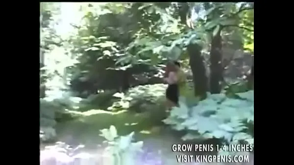 Sveži milf banged in woods novi posnetki