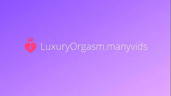 新鮮な セクシーなルームメイトがオーガズムでうめき声を上げるランジェリー姿 - LuxuryOrgasm 個の新しいクリップ