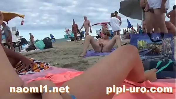 Fresh girl masturbate on beach new Clips