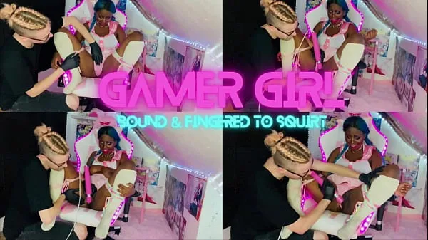 Nuovi Gamer Girl: Bound & Fingered to Squirtnuovi clip