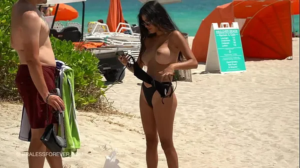 Huge boob hotwife at the beach Klip baharu baharu