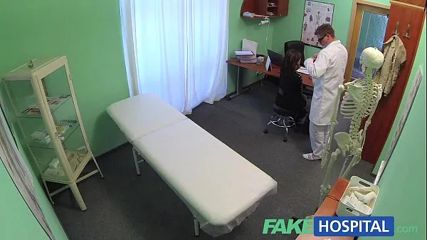 Fresh Fake Hospital Sexual treatment turns gorgeous busty patient moans of pain into p new Clips