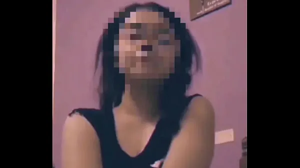 ताजा She gets hot and sends me her video of herself touching herself नई क्लिप्स