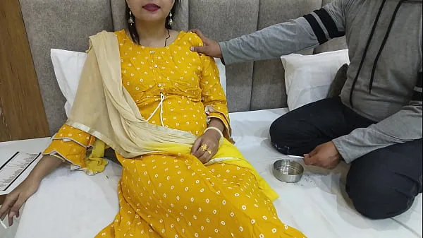 Fresh Desiaraabhabhi - Indian Desi having fun fucking with friend's mother, fingering her blonde pussy and sucking her tits new Clips